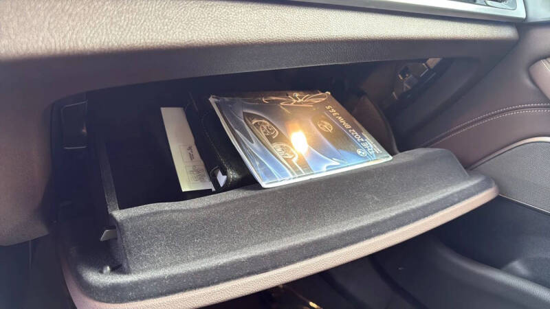 2022 BMW 5 Series 530e xDrive