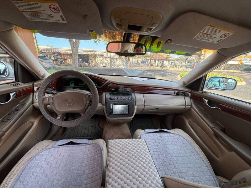 2004 Cadillac DeVille