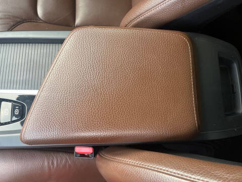 2018 Volvo XC60 T5 Momentum