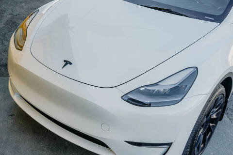 2024 Tesla Model Y Long Range