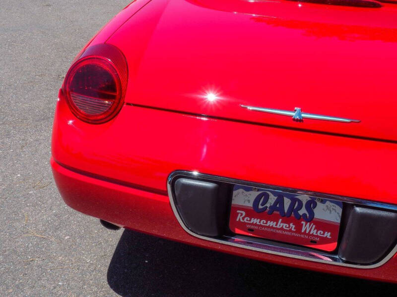 2002 Ford Thunderbird Deluxe