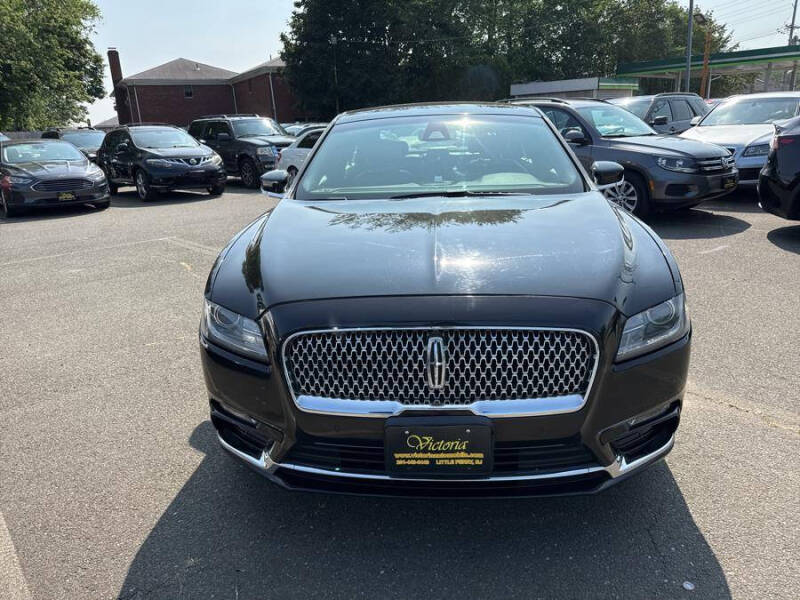 2019 Lincoln Continental Select