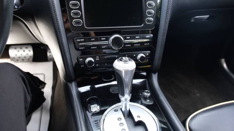 2009 Bentley Continental Flying Spur Base photo 13