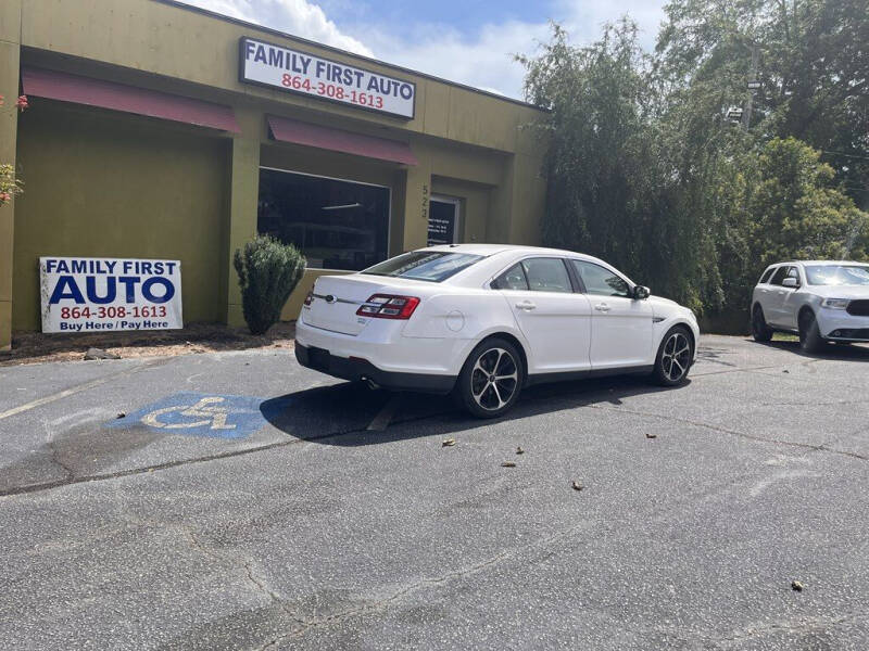 2016 Ford Taurus SEL