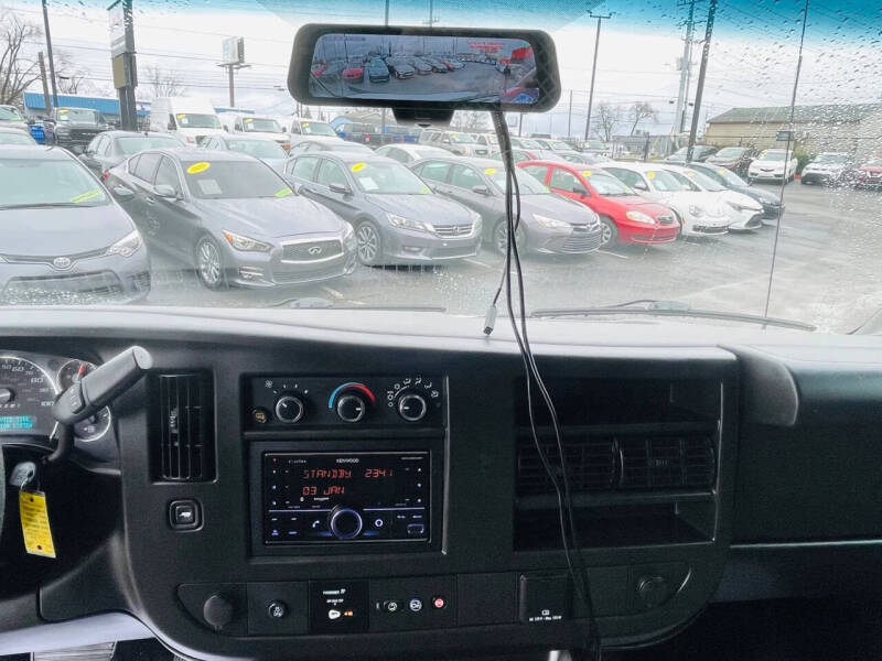 2023 Chevrolet Express 2500
