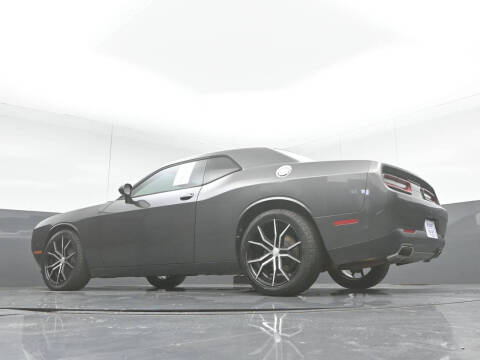 2017 Dodge Challenger SXT