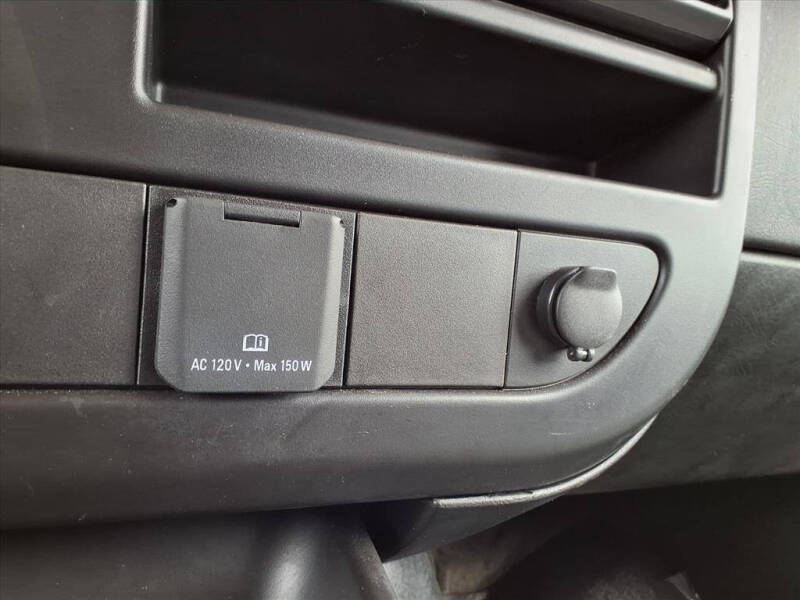 2024 Chevrolet Express LS 3500