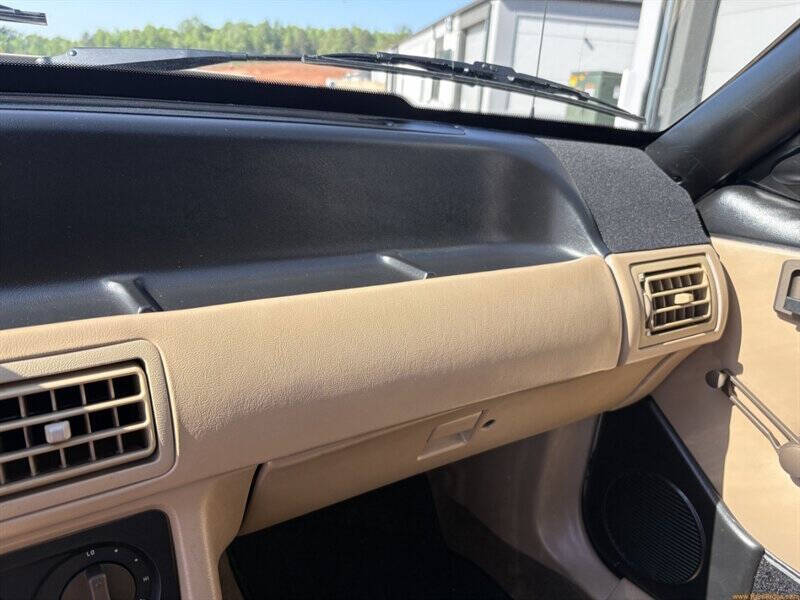 1987 Ford Mustang LX