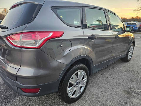 2013 Ford Escape S