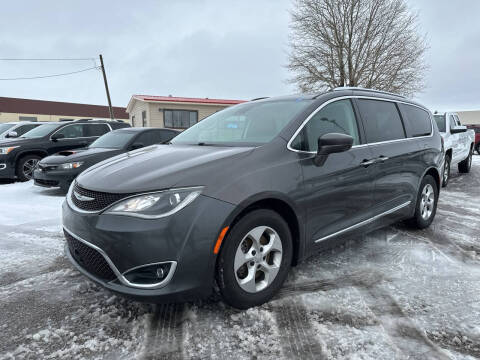 2017 Chrysler Pacifica for sale at Revolution Auto Group in Idaho Falls ID