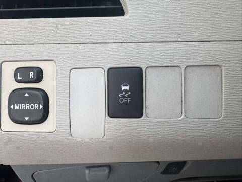 2011 Toyota Sienna LE 8-Passenger