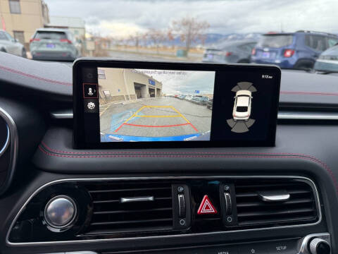 2023 Genesis G70 2.0T