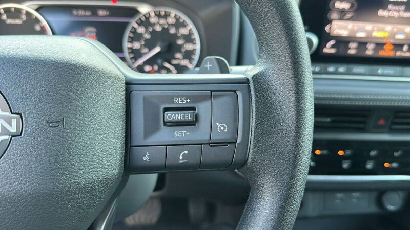 2025 Nissan Rogue S