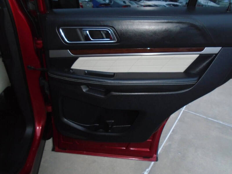 2019 Ford Explorer Platinum