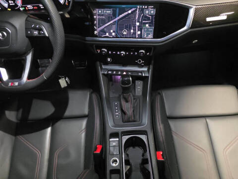 2025 Audi Q3 quattro S line Prem Plus 45 TFSI