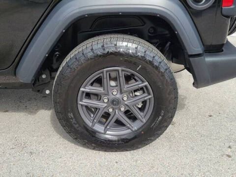 2025 Jeep Wrangler Sport S