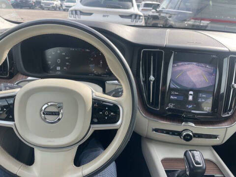 2020 Volvo XC60 T5 Inscription