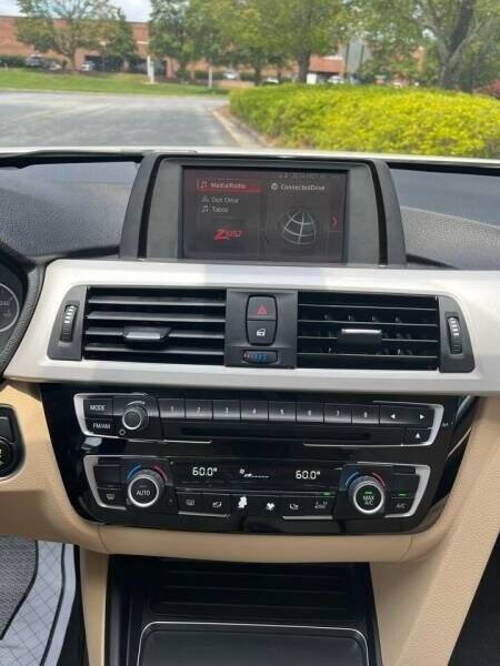 2018 BMW 3 Series 320i