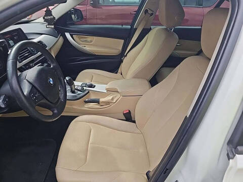 2018 BMW 3 Series 320i