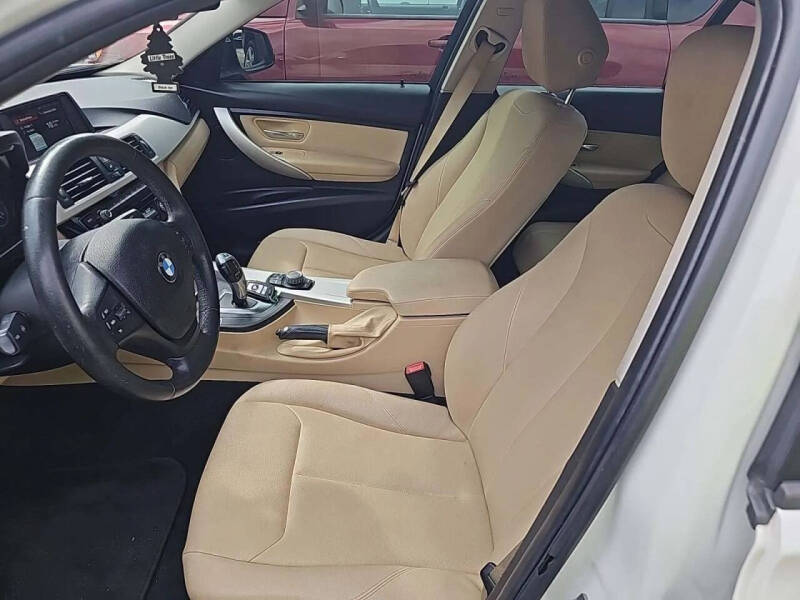 2018 BMW 3 Series 320i