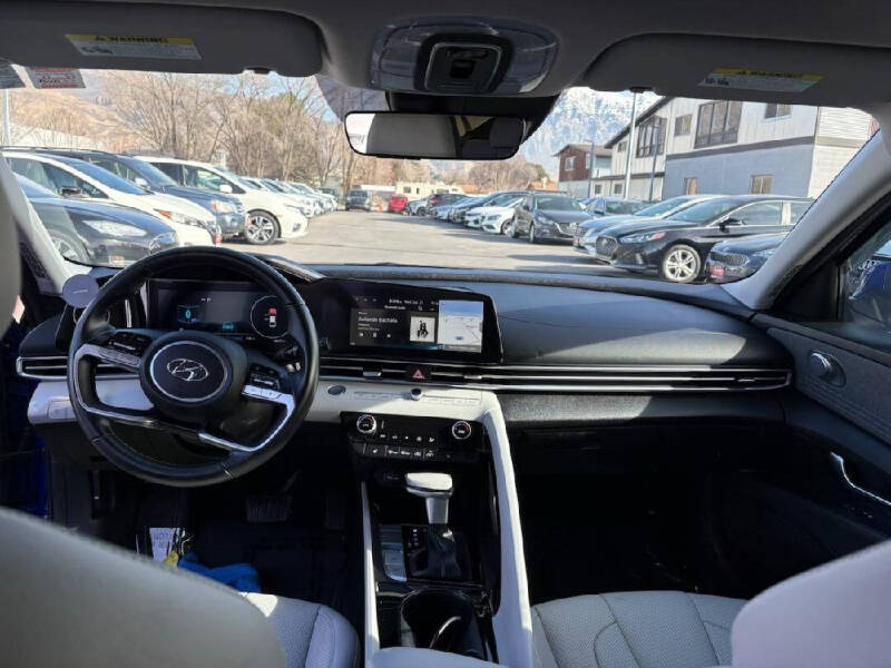 2021 Hyundai Elantra Limited