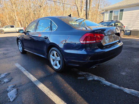 2012 Volkswagen Passat SE PZEV