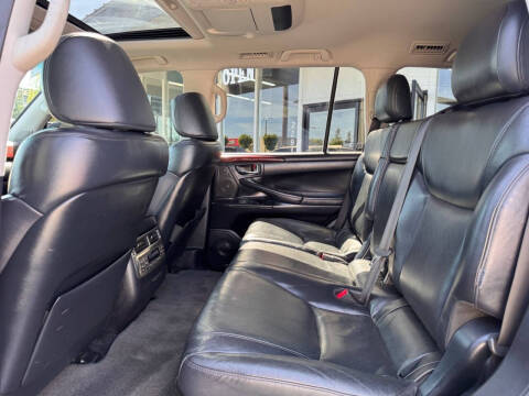 2011 Lexus LX 570