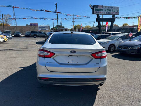 2013 Ford Fusion SE