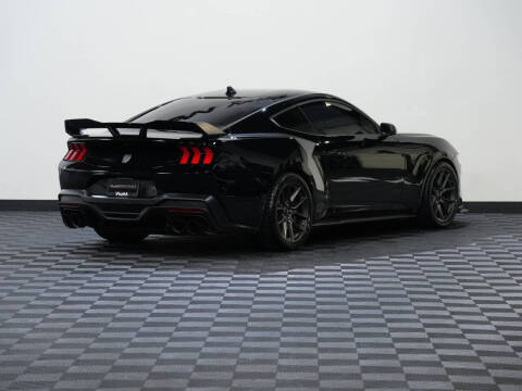 2024 Ford Mustang Dark Horse