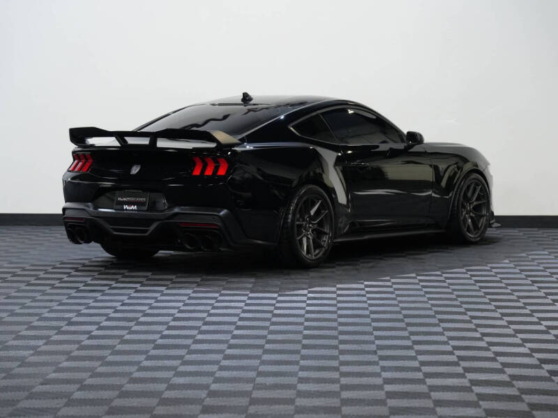 2024 Ford Mustang Dark Horse
