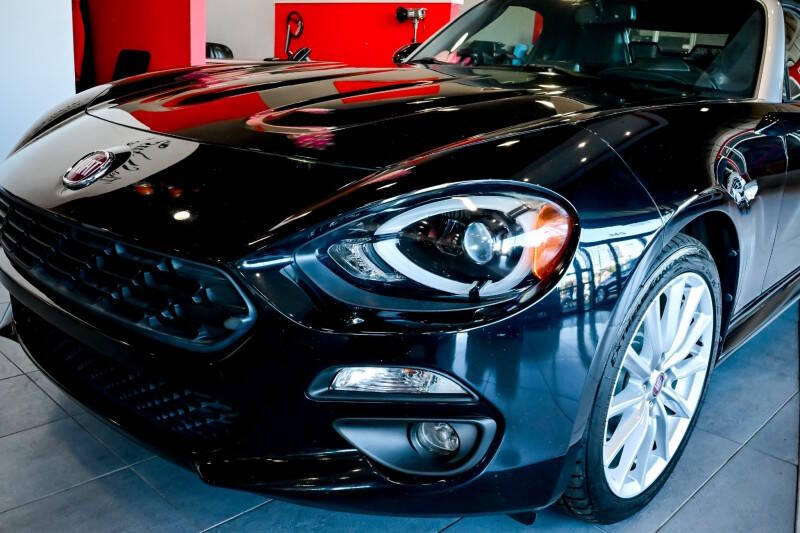 2019 FIAT 124 Spider Lusso