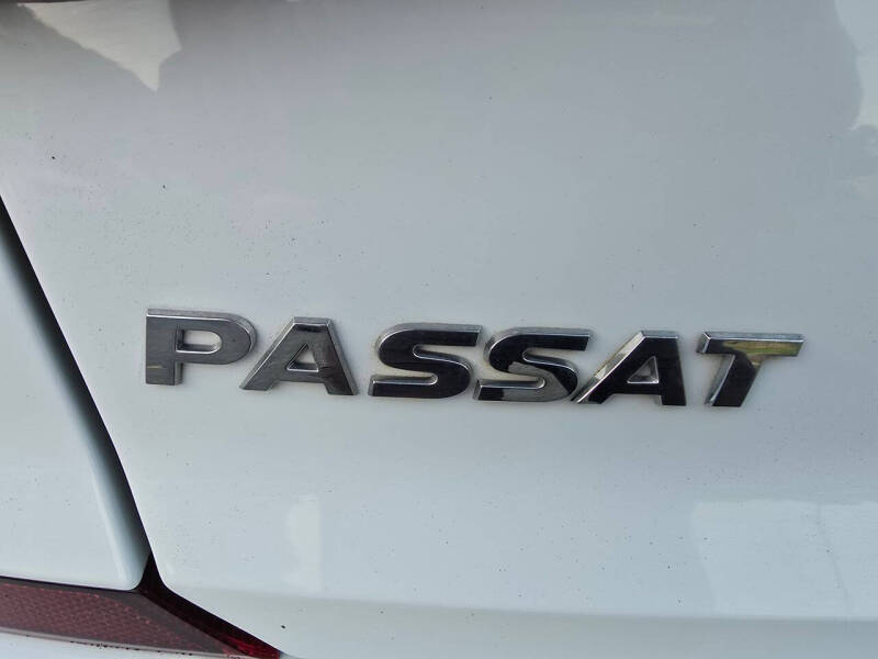 2016 Volkswagen Passat 1.8T S