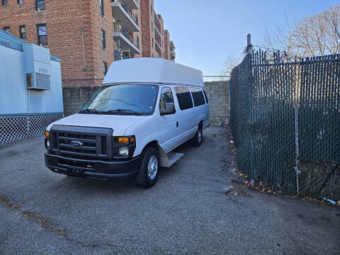 2013 Ford E-Series E-250