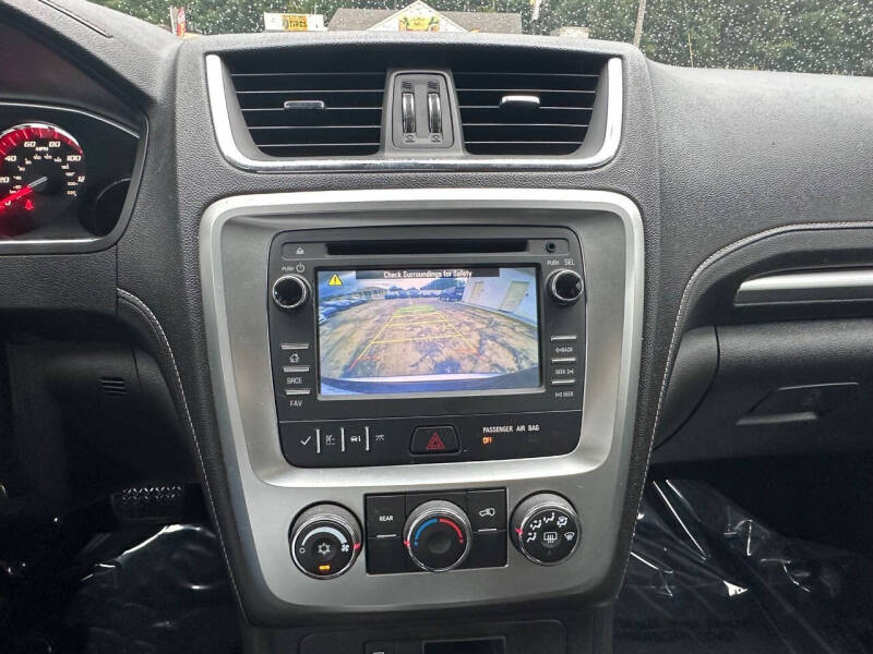 2015 GMC Acadia SLE-1