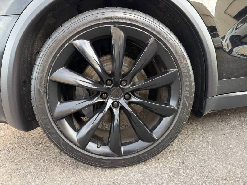 2020 Tesla Model X Long Range Plus