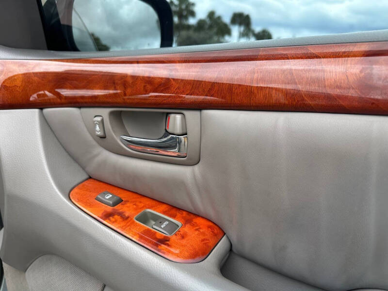 2003 Lexus LS 430