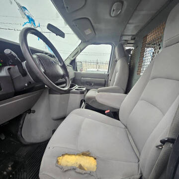 2009 Ford E-Series E-250