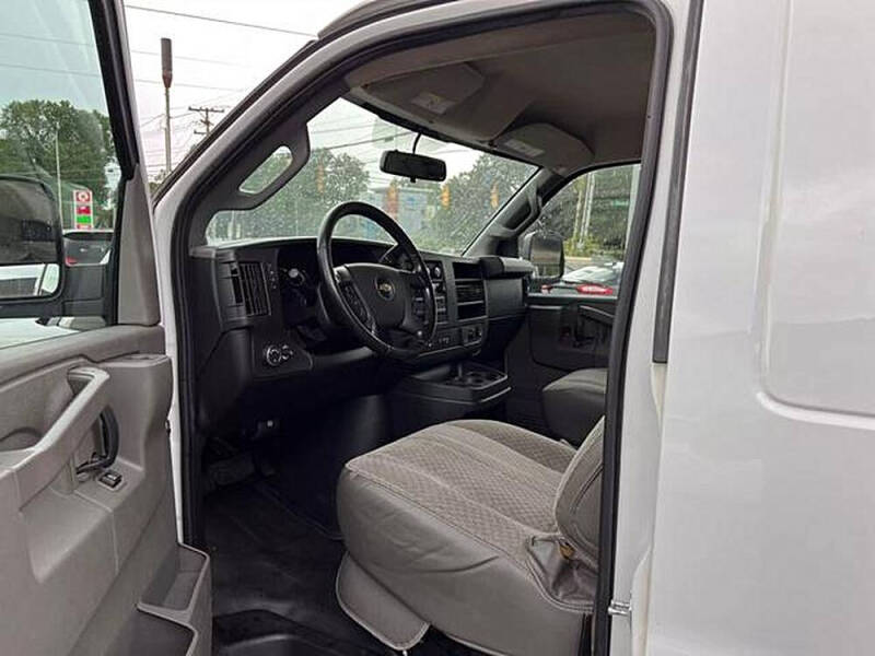 2020 Chevrolet Express 2500