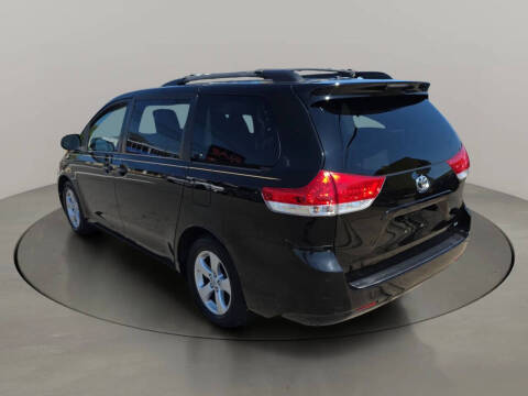 2014 Toyota Sienna