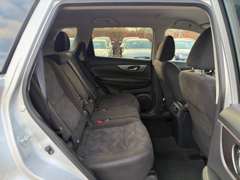 2015 Nissan Rogue SV