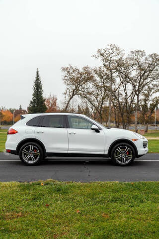 2013 Porsche Cayenne S