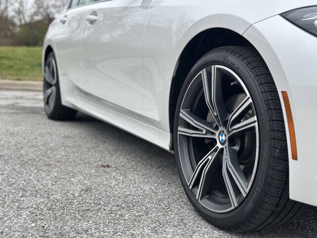2023 BMW 3 Series 330i xDrive