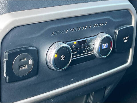 2023 Ford Expedition MAX XLT