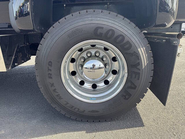 2006 Ford F-650 Super Duty