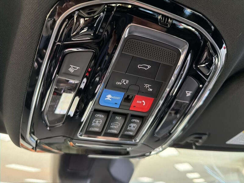2026 Jeep Grand Wagoneer Summit Obsidian