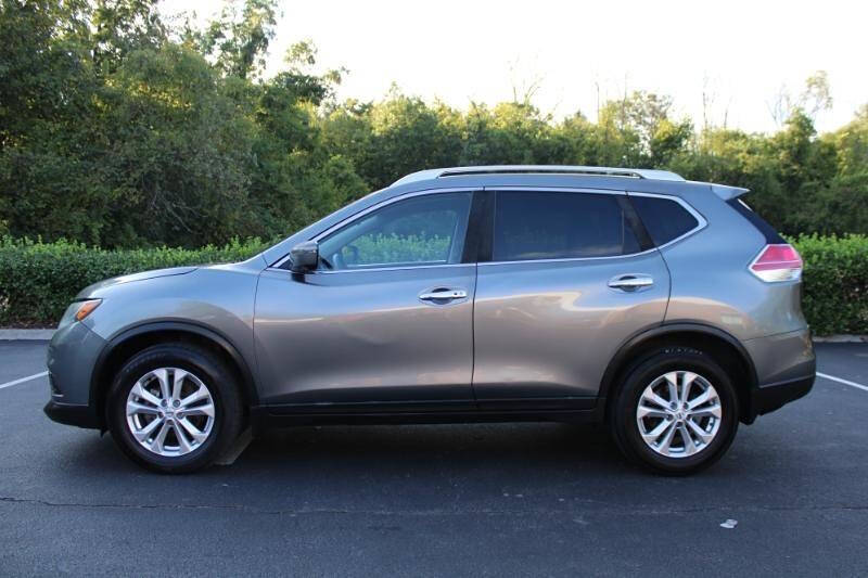 2016 Nissan Rogue SV