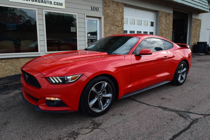 2016 Ford Mustang EcoBoost Premium's photo