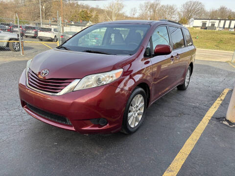 2015 Toyota Sienna for sale at Merriam Auto Sales in Kansas City KS