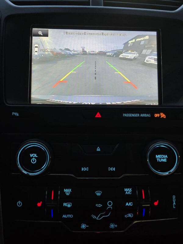 2016 Ford Explorer Platinum