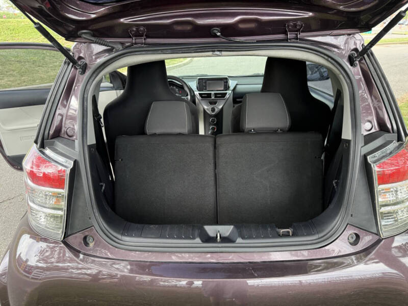 2014 Scion iQ